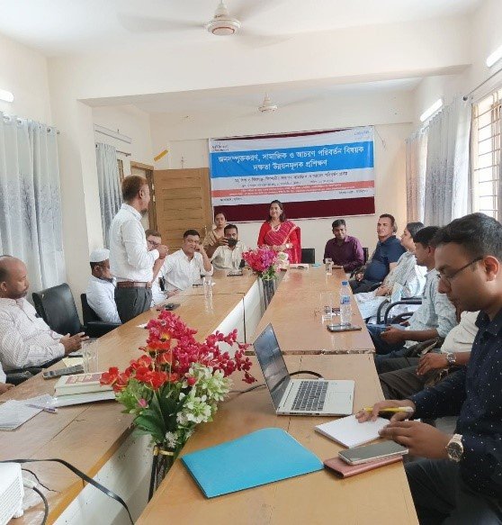 Capacity Building Trainings Held in Bhola to Promote Social and Behaviour Change