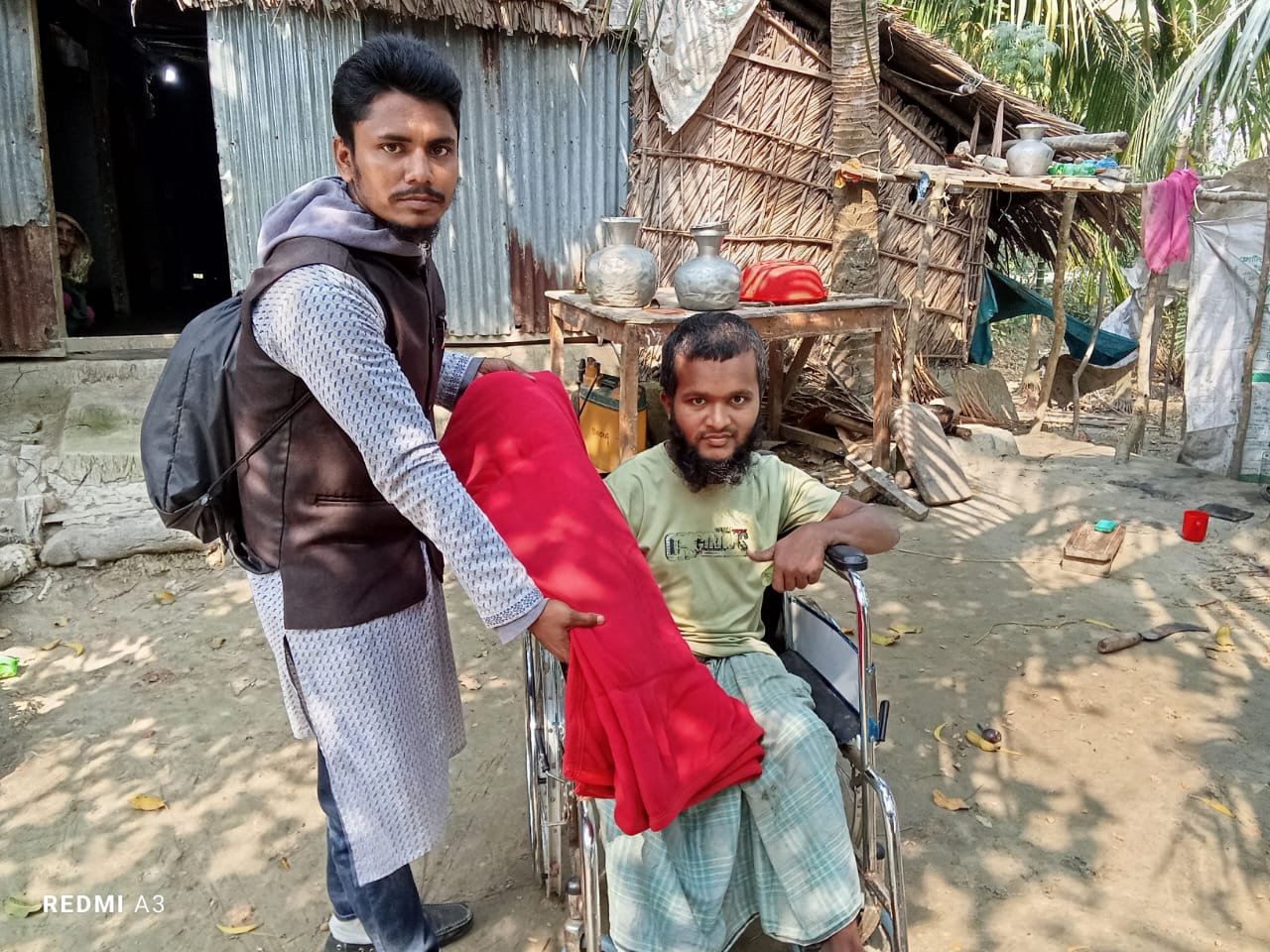 SBC- Charfashion team brings smile to the faces of the people of remote areas of Bhola